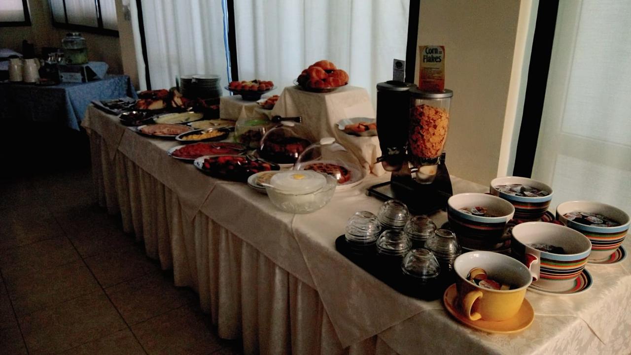Hotel Corallo Пинето Экстерьер фото